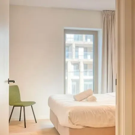 Sunny Seaview Sanctuary In W Parking Apartment *