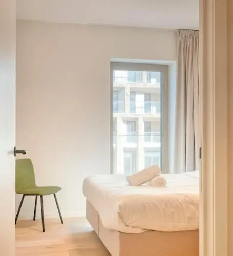 Sunny Seaview Sanctuary In W Parking Apartment *